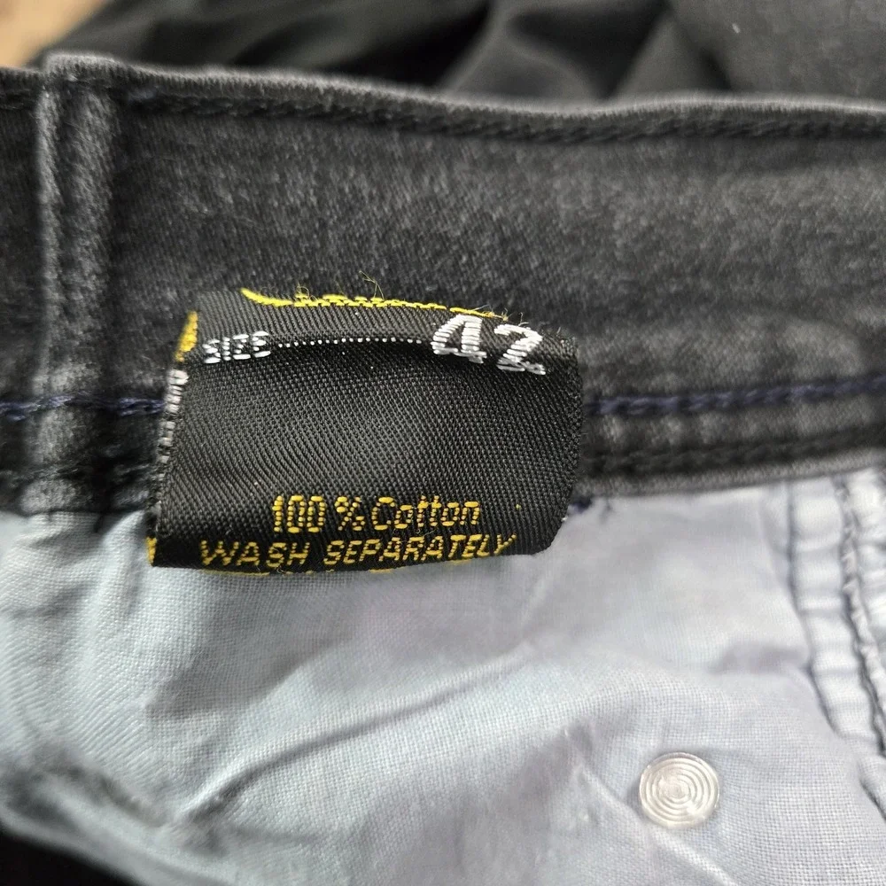 VINTAGE Armani AJ Arg Jean Men Jeans 42 International Antique Fit 25